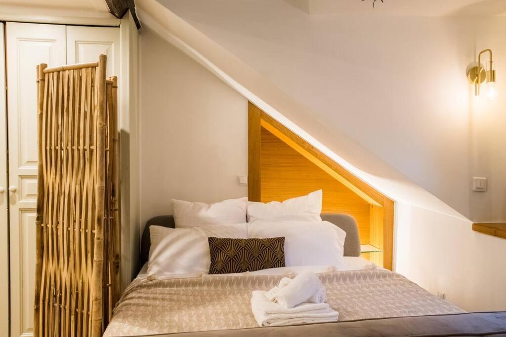 Appartement Spacious In Hyper Center - Smart Tv & Wifi - 4p *